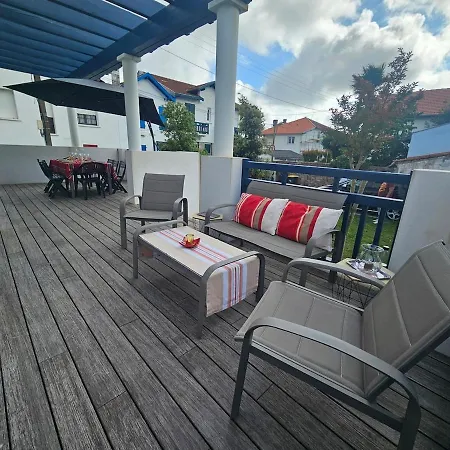 Maison Familiale Cosy Avec Terrasse -
